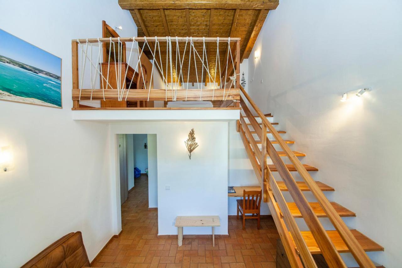 H - Montes De Praias Homestay *