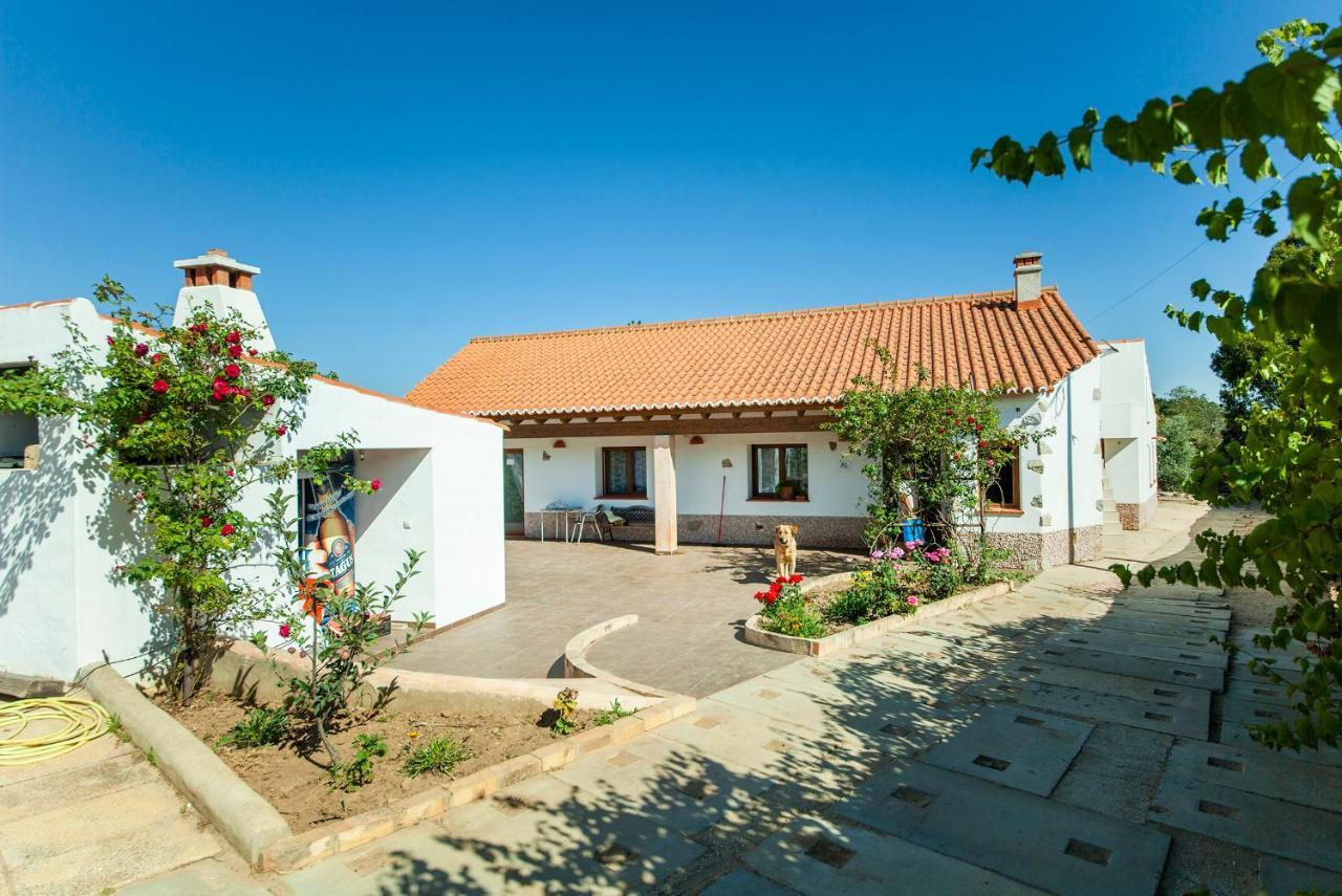 H - Montes De Praias Homestay